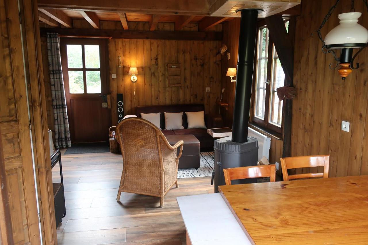 Chambres D'Hotes Le Chene Ban-sur-Meurthe-Clefcy Exteriör bild